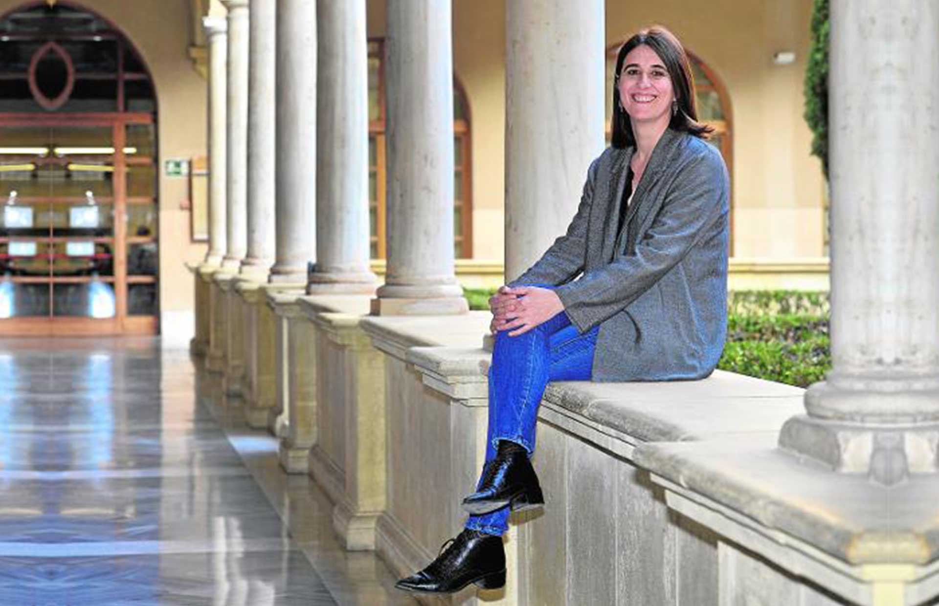 María Belén Andreu, profesora de Derecho Civil y coordinadora de Investigación del Centro de Estudios en Bioderecho, Ética y Salud.