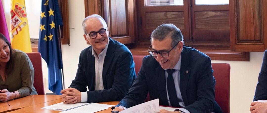 La UMU establece un acuerdo con la Universidad de Lille para la obtención de un doble título de máster en Derecho